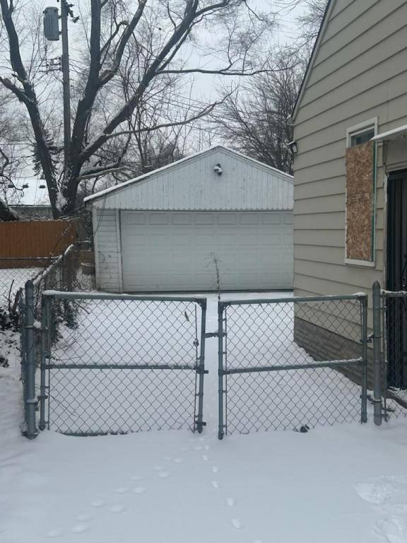 House for rent at 18530 Kingsville St, Harper Woods, MI 48225