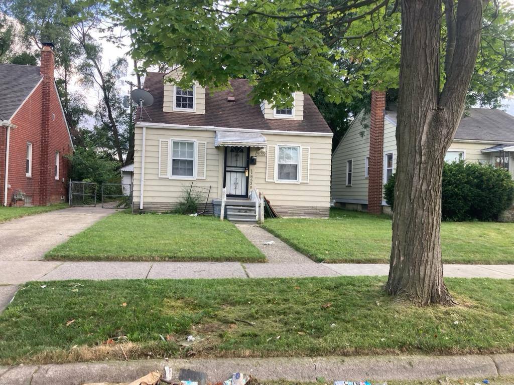House for rent at 18530 Kingsville St, Harper Woods, MI 48225