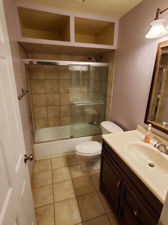Townhouse for rent at 357 Bloomfield Lane, Glen Ellyn, IL 60137