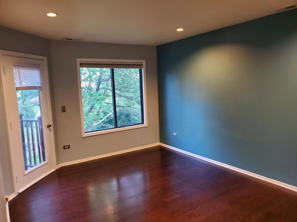 Townhouse for rent at 357 Bloomfield Lane, Glen Ellyn, IL 60137