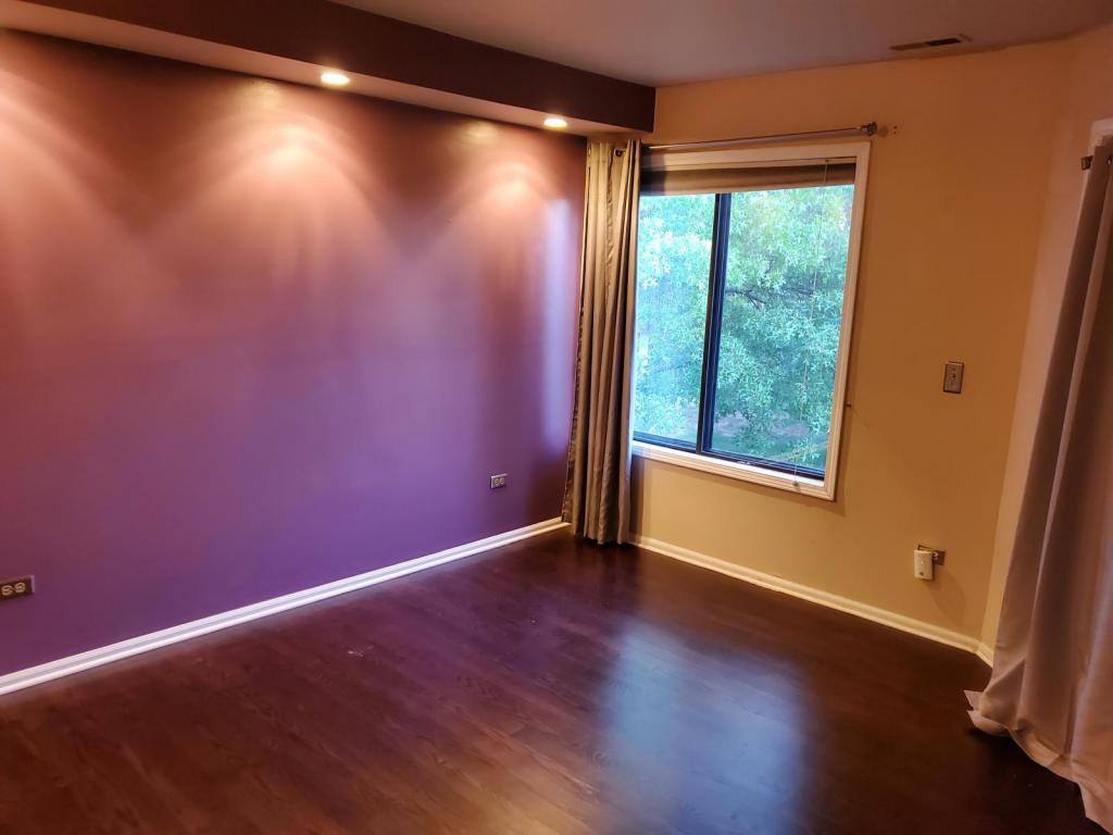 Townhouse for rent at 357 Bloomfield Lane, Glen Ellyn, IL 60137