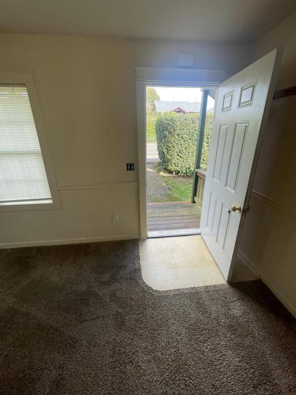 House for rent at 983 Oregon Ave, North Bend, OR 97459