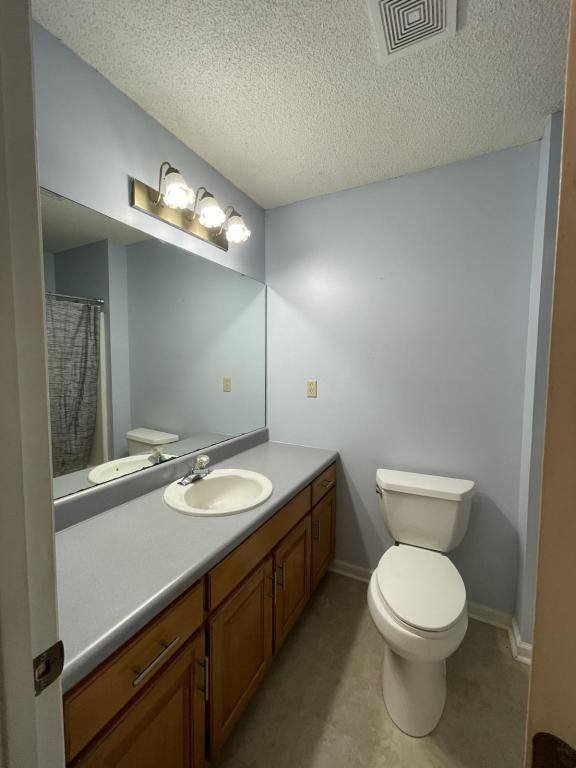House for rent at 105 Houston Dr, Kathleen, GA 31047
