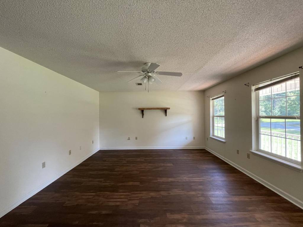 House for rent at 105 Houston Dr, Kathleen, GA 31047