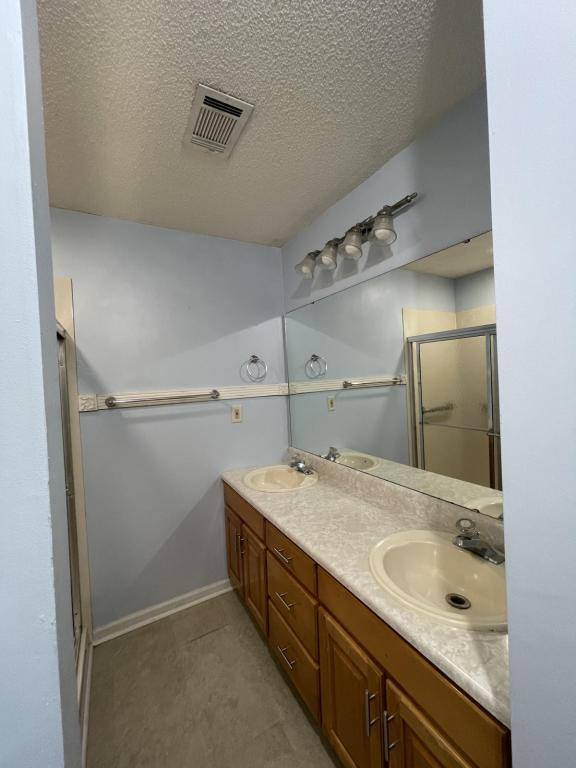 House for rent at 105 Houston Dr, Kathleen, GA 31047