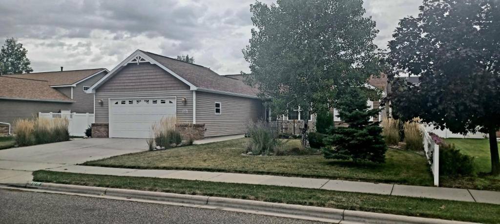 House for rent at 308 Uinta Park Dr, Billings, MT 59105