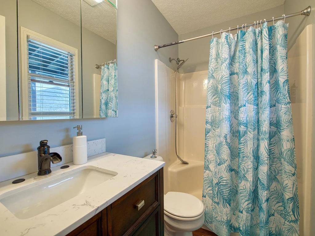 House for rent at 8 Granite Lane, Maggie Valley, NC 28751