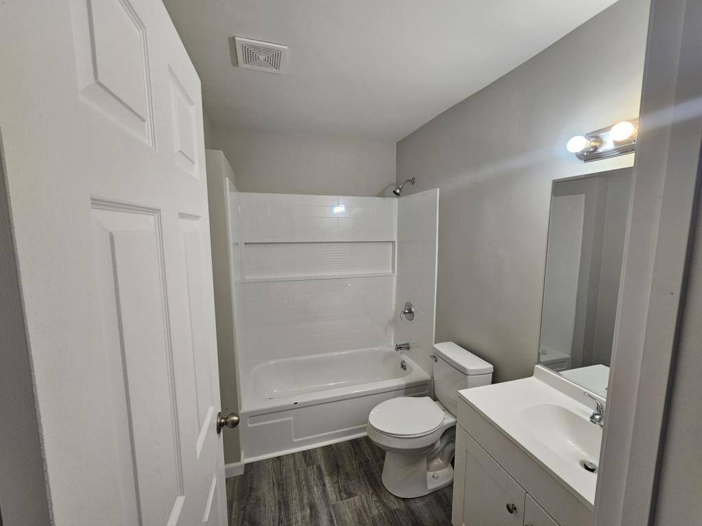 Apartment for rent at 4 SE 240th Rd #1, Warrensburg, MO 64093