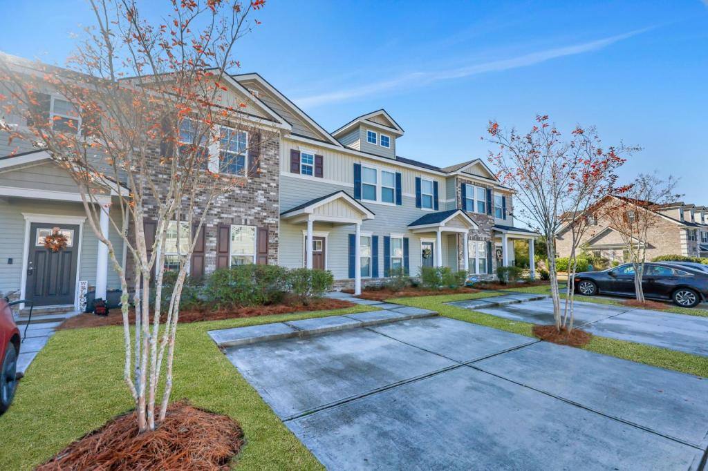 Townhouse for rent at 205 Ventura Place, Pooler, GA 31322