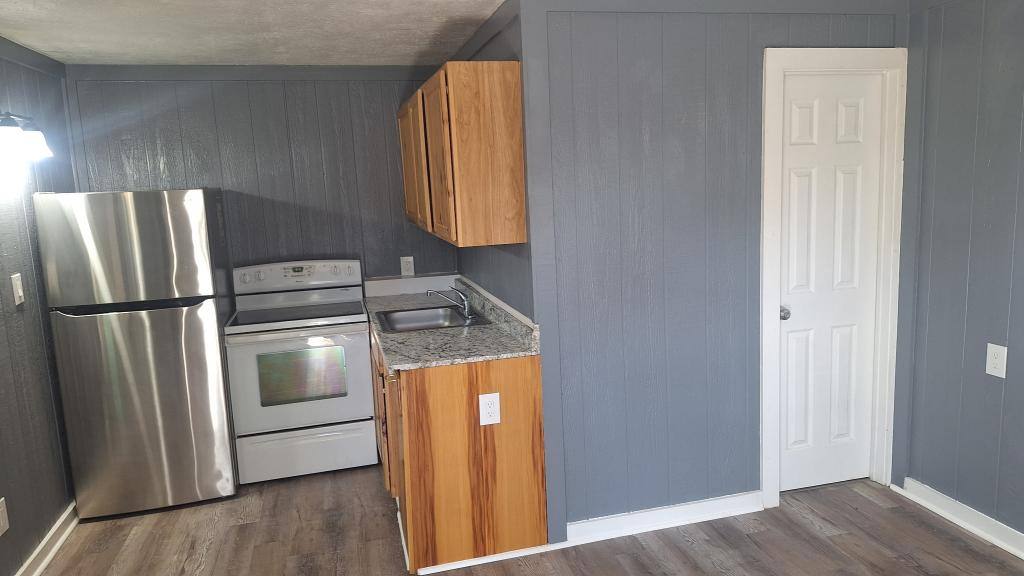 Apartment for rent at 106 Private Rd #118, Whitney, TX 76692