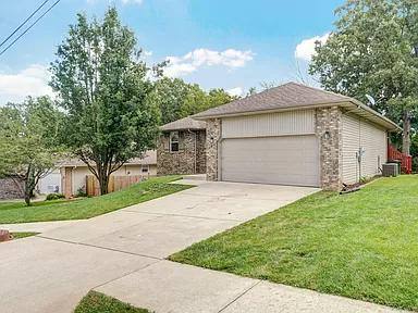 House for rent at 1358 S 20th Ave, Ozark, MO 65721