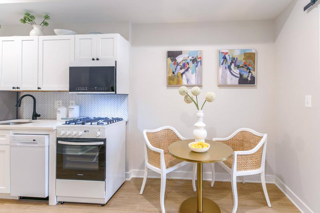 Apartment for rent at 711 E St SE #102, Washington, DC 20003