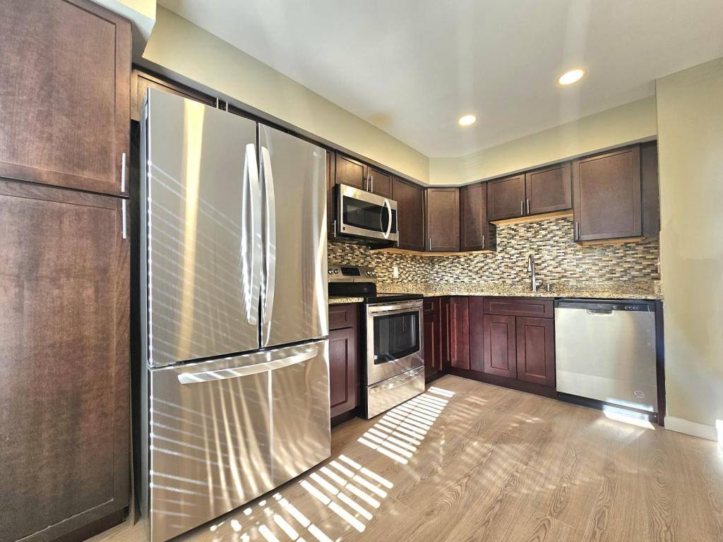 Townhouse for rent at 7664 Northern Oaks Court, Springfield, VA 22153