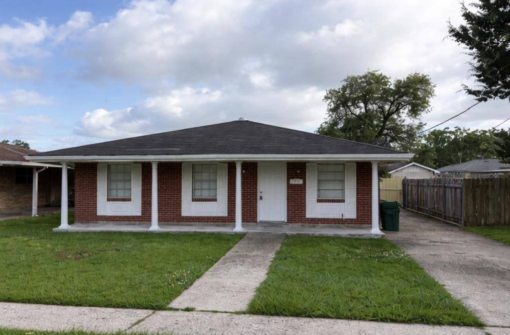 House for rent at 116 Sunrise Dr, Marrero, LA 70072