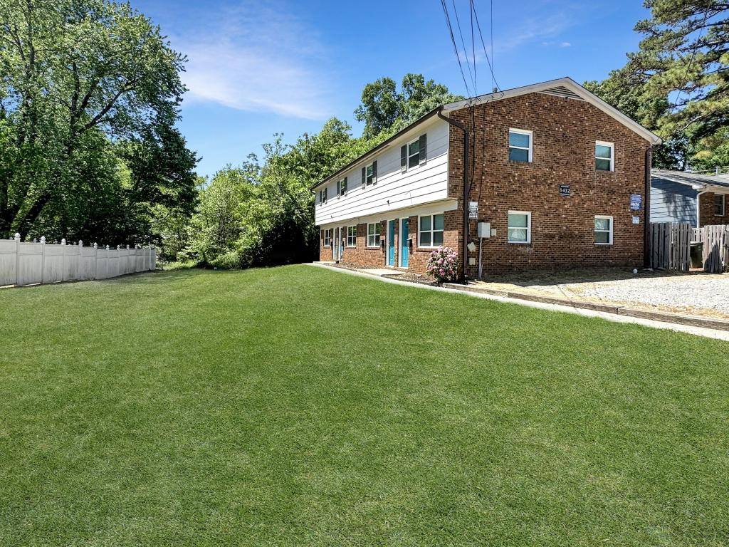 Townhouse for rent at 1432 Ardmore Dr #A, Greensboro, NC 27401