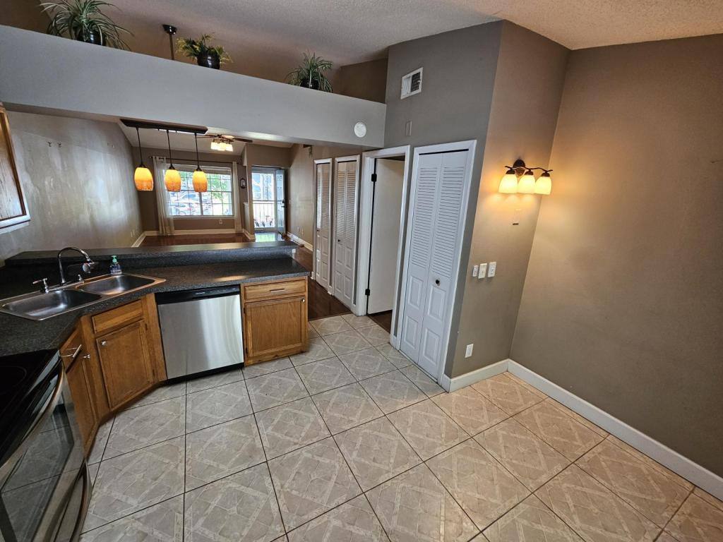 Apartment for rent at 5477 Lake Margaret Dr #F, Orlando, FL 32812