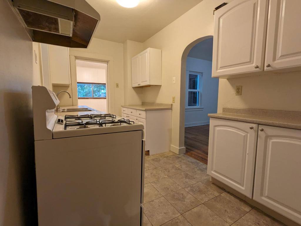 House for rent at 6534 Deary St, Pittsburgh, PA 15206