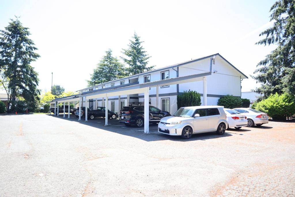 House for rent at 10545 SE 238th St, Kent, WA 98031
