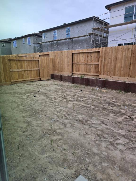 House for rent at 6041 Woodlands Lp, Roseville, CA 95747