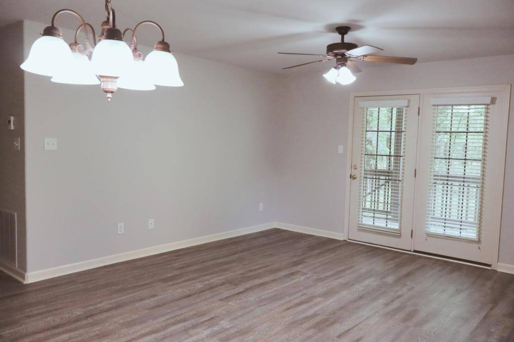 Condo for rent at 1100 Woodlawn Ave #64, Hot Springs National Park, AR 71913