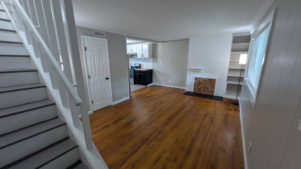 Apartment for rent at 121 Nesper Rd, Oak Ridge, TN 37830