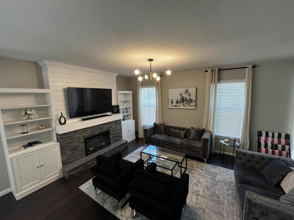 House for rent at 12330 Streambed Dr, Riverview, FL 33579