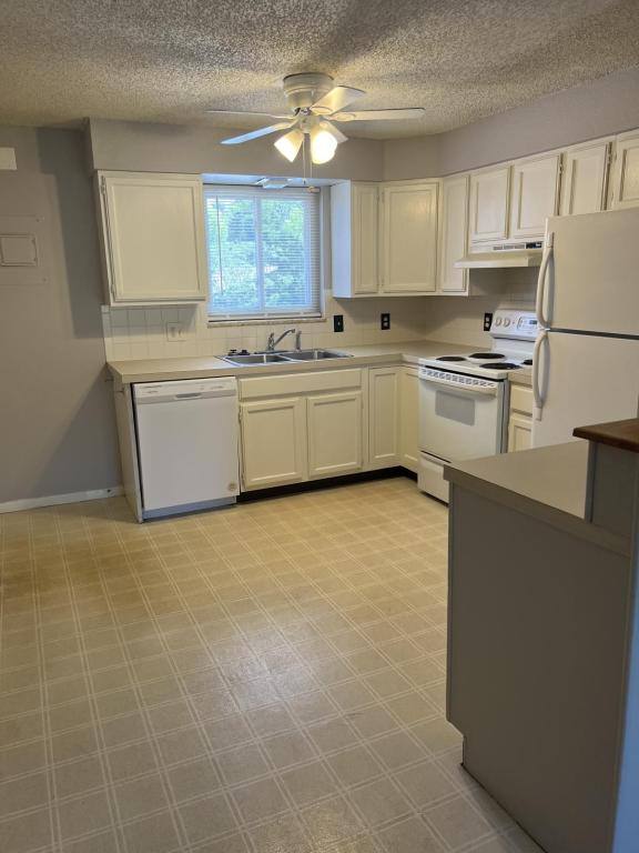 Apartment for rent at 1404 Caddoa Dr, Loveland, CO 80538
