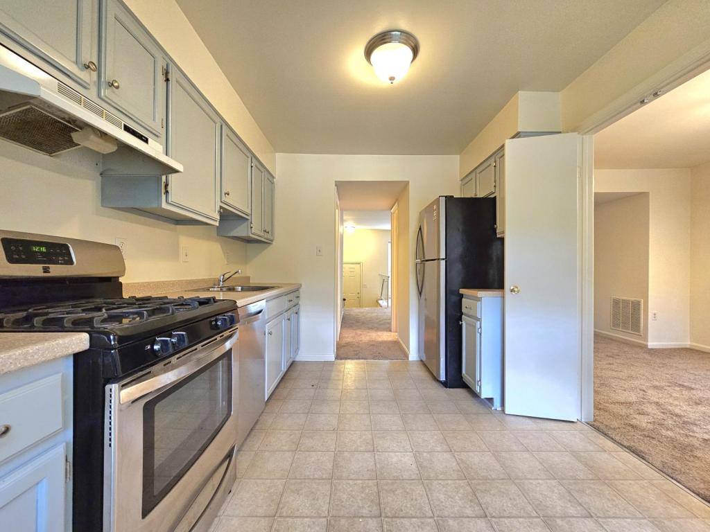 Townhouse for rent at 4802 Treasure Court, Fairfax, VA 22032