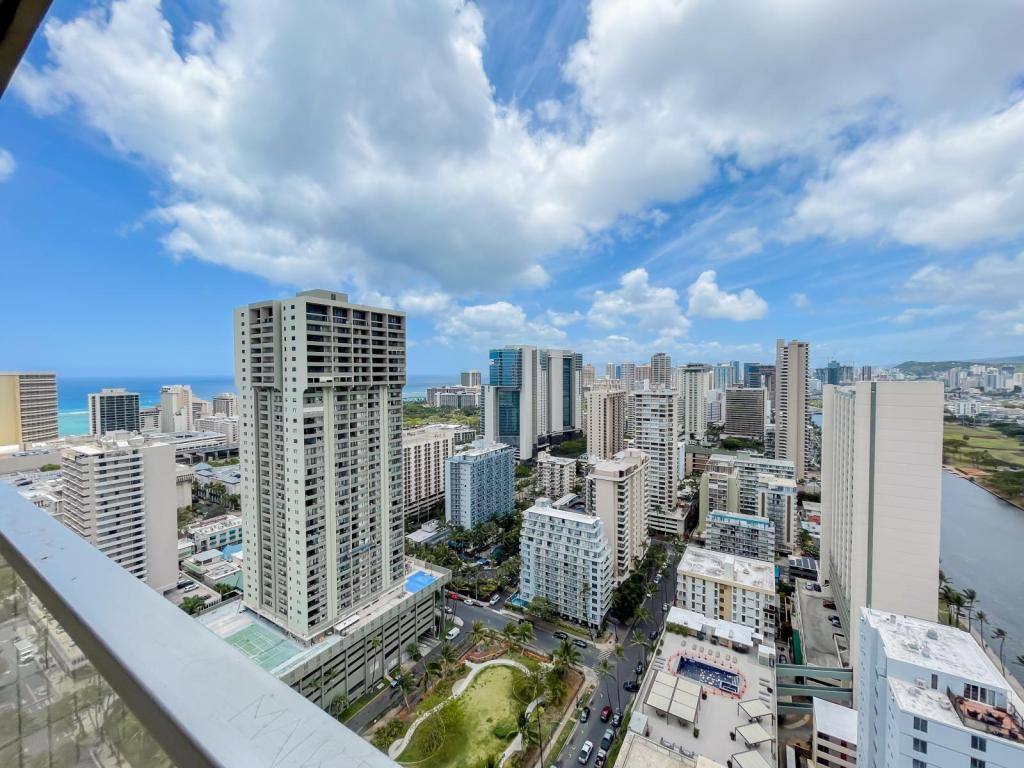 House for rent at 445 Seaside Ave #3714, Honolulu, HI 96815