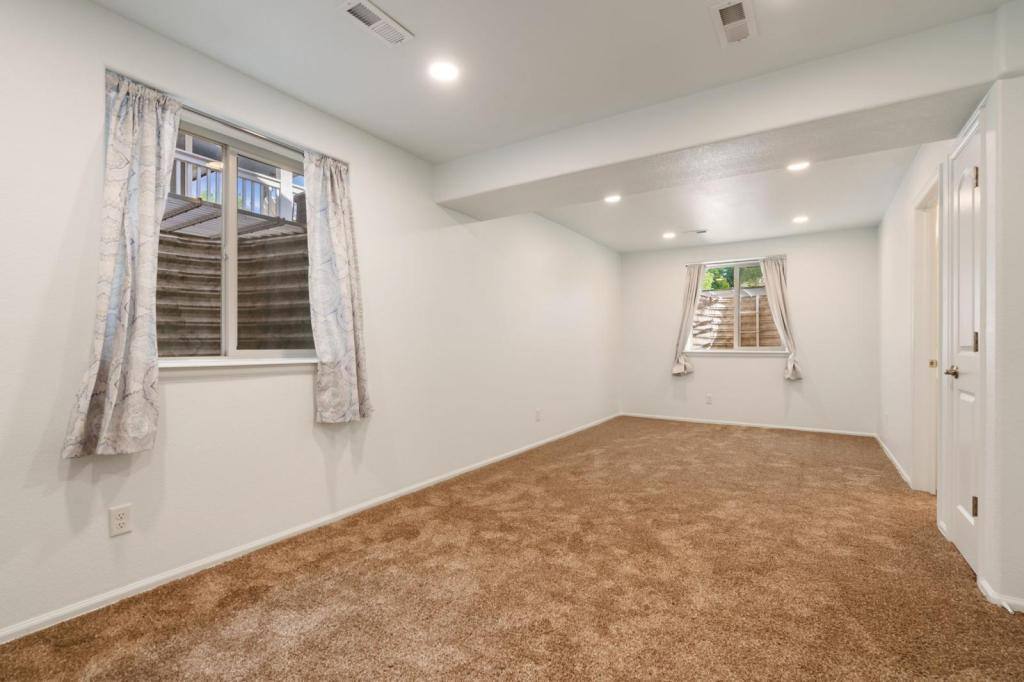 House for rent at 4415 Wolcott Dr, Loveland, CO 80538