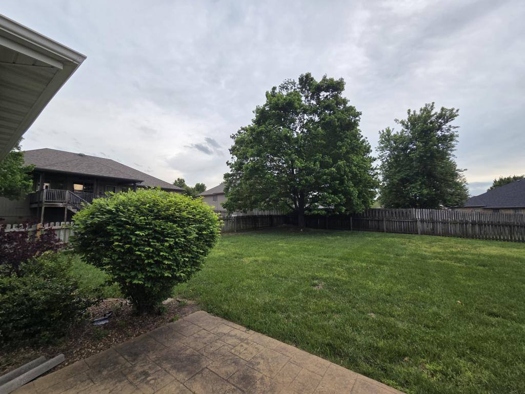 House for rent at 4578 E Pearson Meadow Dr, Springfield, MO 65802