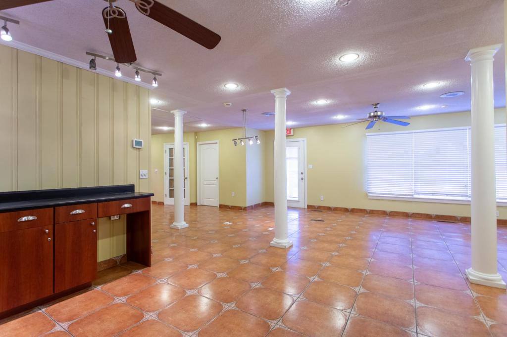 House for rent at 201 W Park Ave, Valdosta, GA 31602