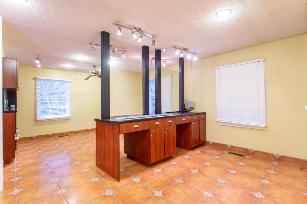 House for rent at 201 W Park Ave, Valdosta, GA 31602
