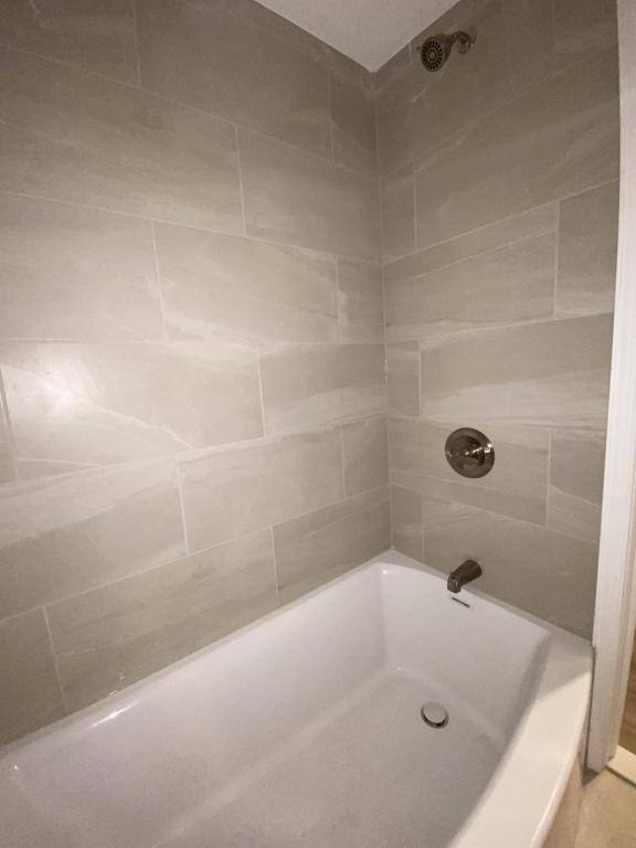 Apartment for rent at 5622 Midwood Ave #1, Baltimore, MD 21212