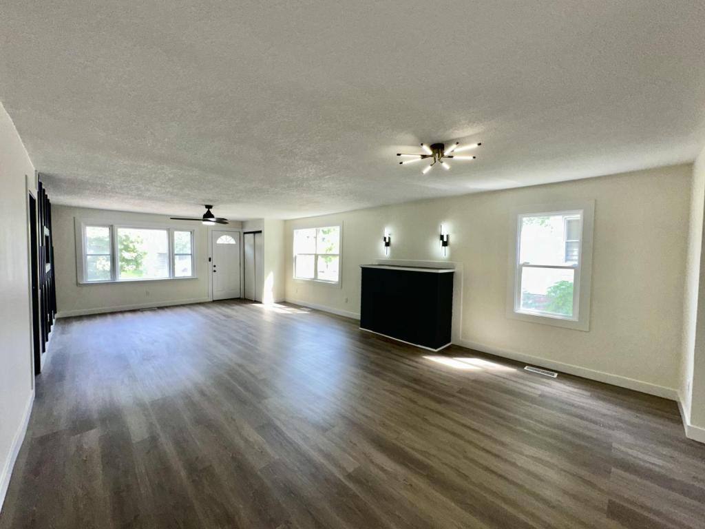 House for rent at 404 H Ave, Nevada, IA 50201