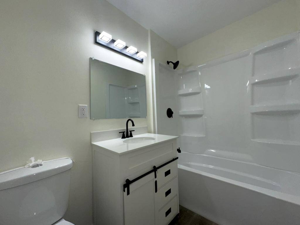 House for rent at 404 H Ave, Nevada, IA 50201