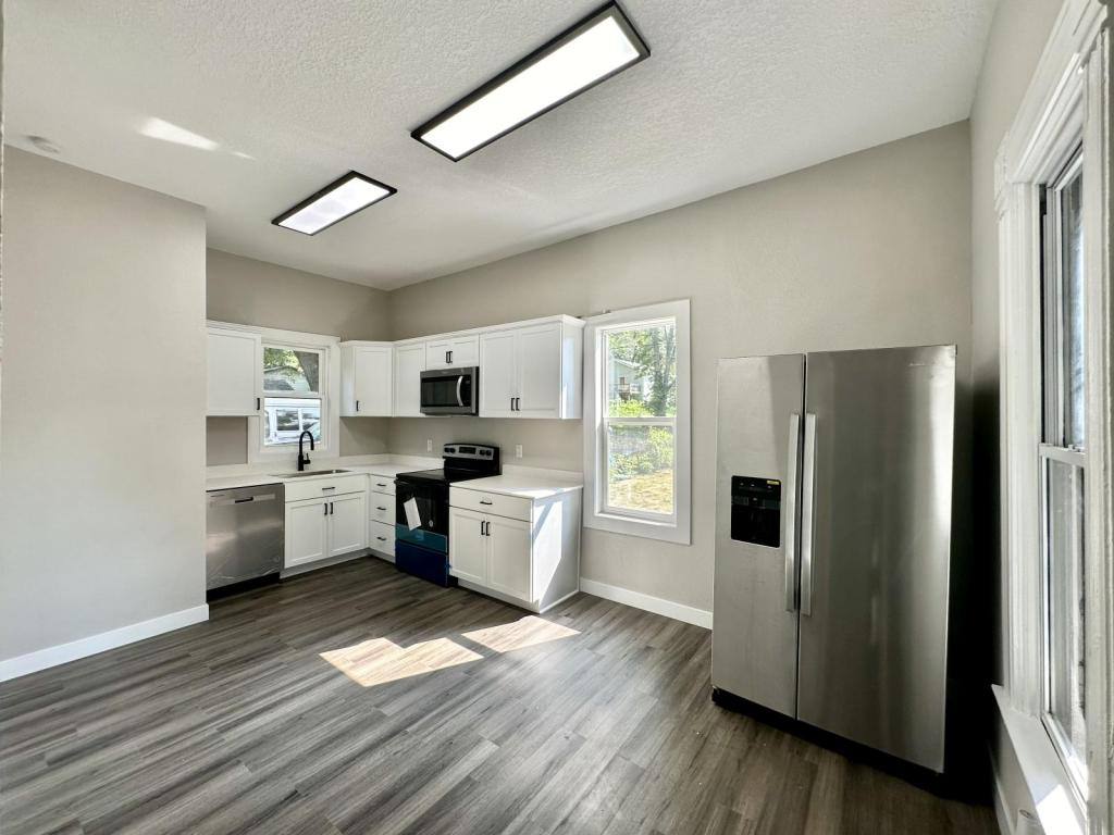 House for rent at 2901 2nd Ave, Des Moines, IA 50313