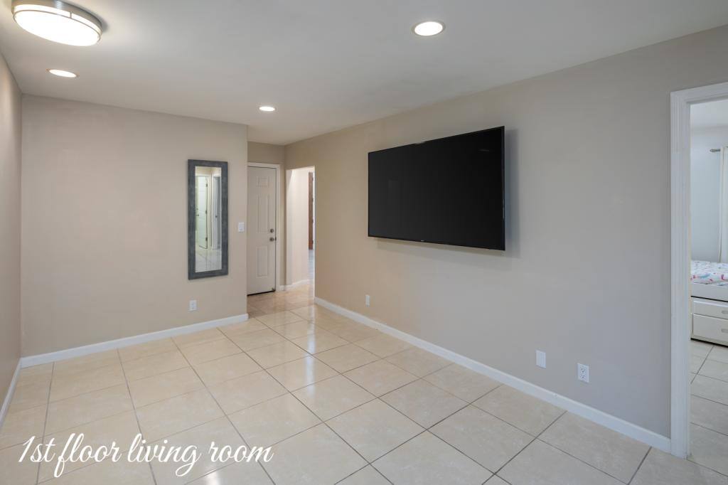 House for rent at 841 20th Ave, Honolulu, HI 96816