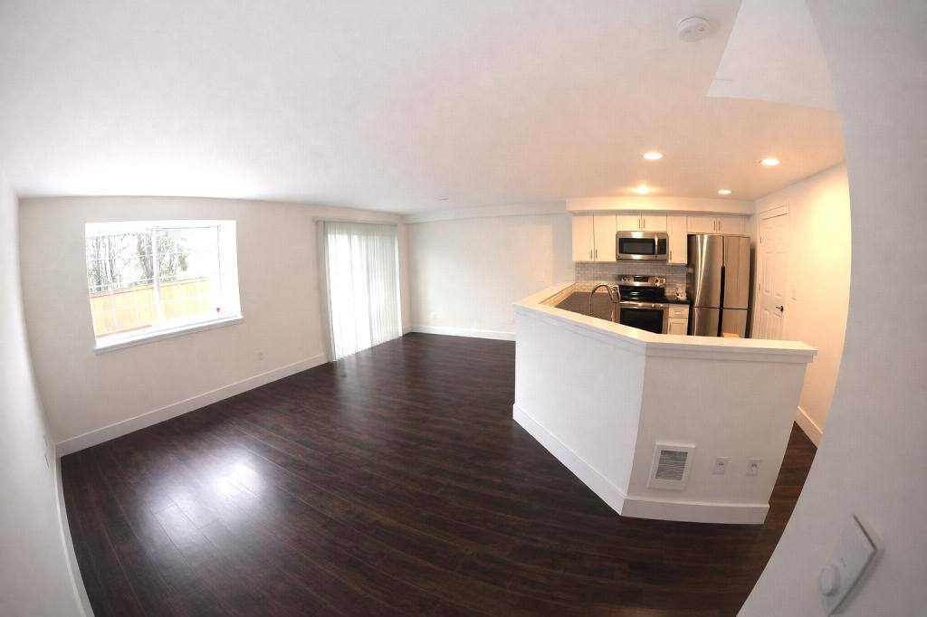 Townhouse for rent at 20803 110th Lane SE, Kent, WA 98031