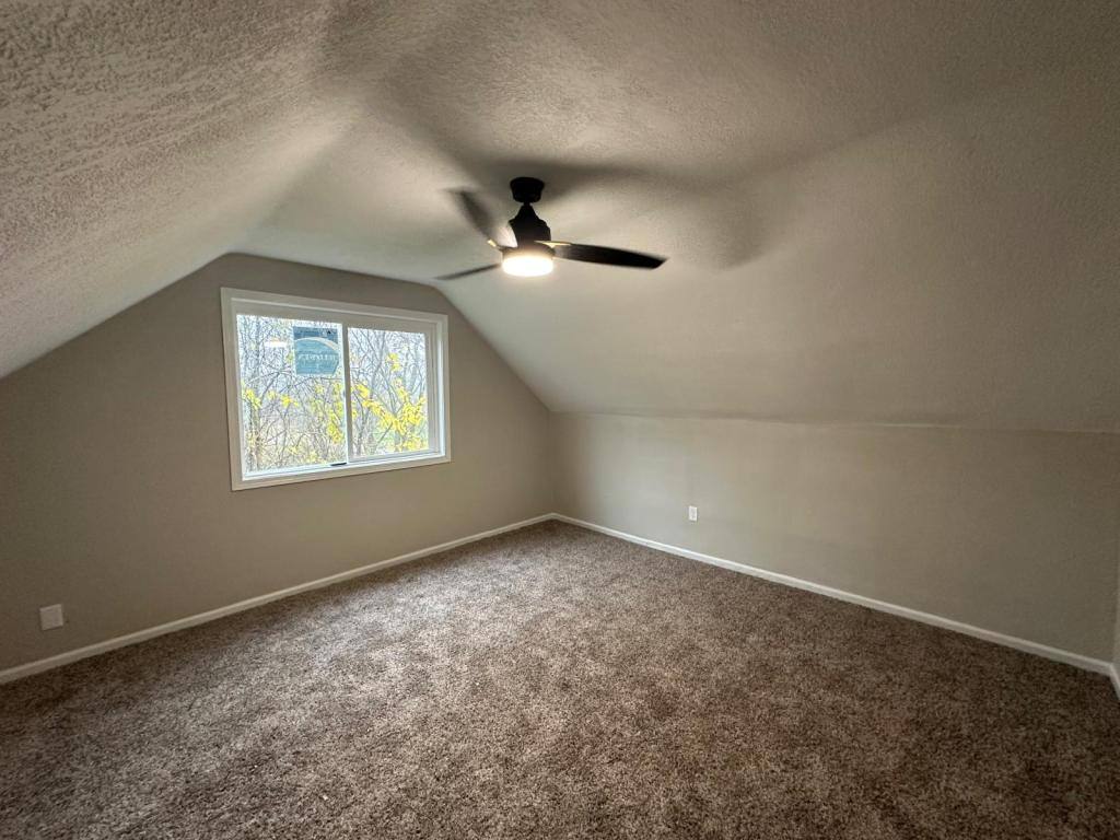 House for rent at 7509 SW 12th St, Des Moines, IA 50315