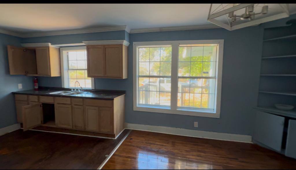 House for rent at 307 E Ridgeway St, Jackson, MS 39206