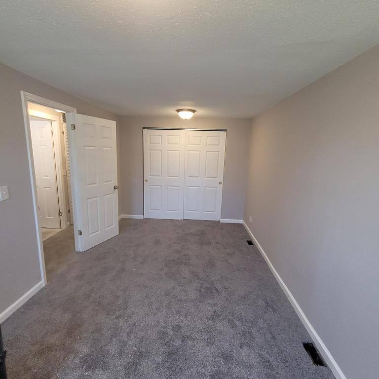 House for rent at 804 Westbourne Ave, Zanesville, OH 43701