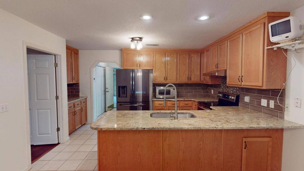 House for rent at 206 Myrick Dr, Enterprise, AL 36330