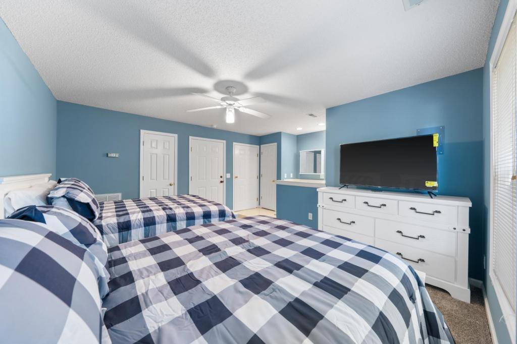 Condo for rent at 1302 Club Villas Dr, Southport, NC 28461