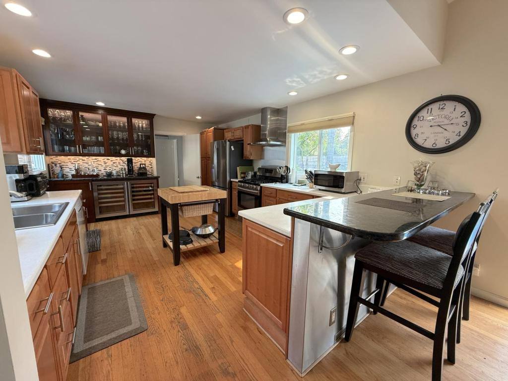 House for rent at 345 N Ontare Rd, Santa Barbara, CA 93105