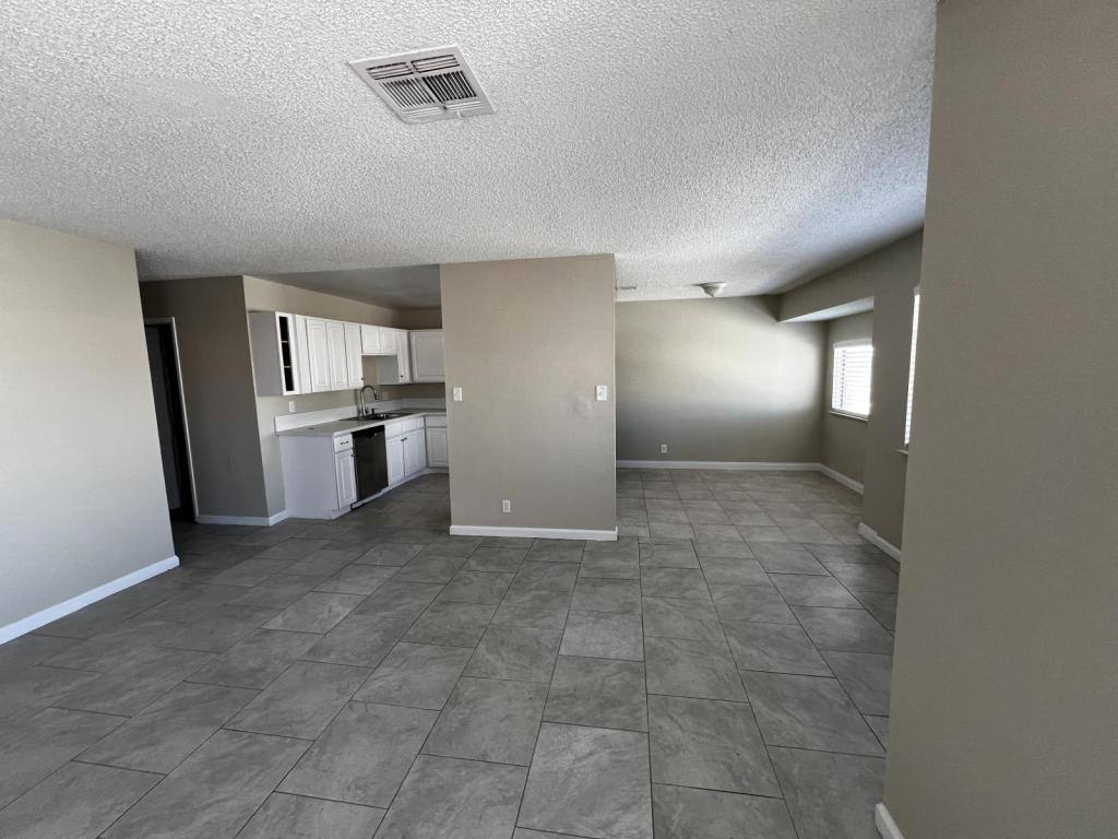 Apartment for rent at 6941 Appleton Dr, Las Vegas, NV 89156