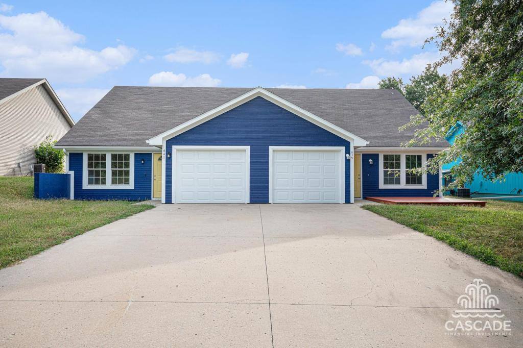 House for rent at 639 N Queen Ridge Court, Independence, MO 64056