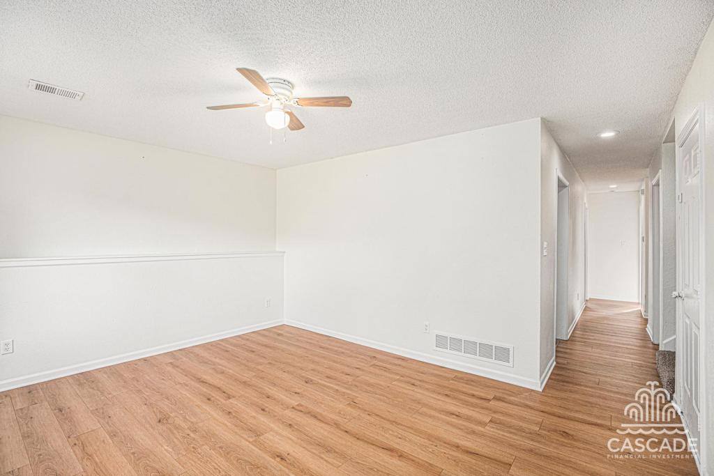 House for rent at 639 N Queen Ridge Court, Independence, MO 64056