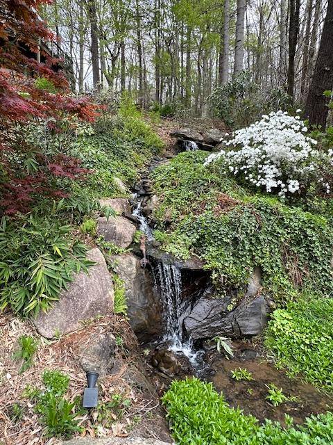 House for rent at 240 Jim Branch Rd, Swannanoa, NC 28778