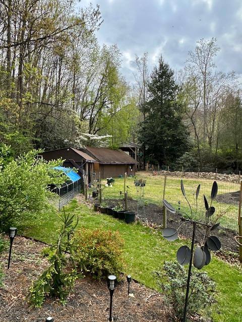 House for rent at 240 Jim Branch Rd, Swannanoa, NC 28778